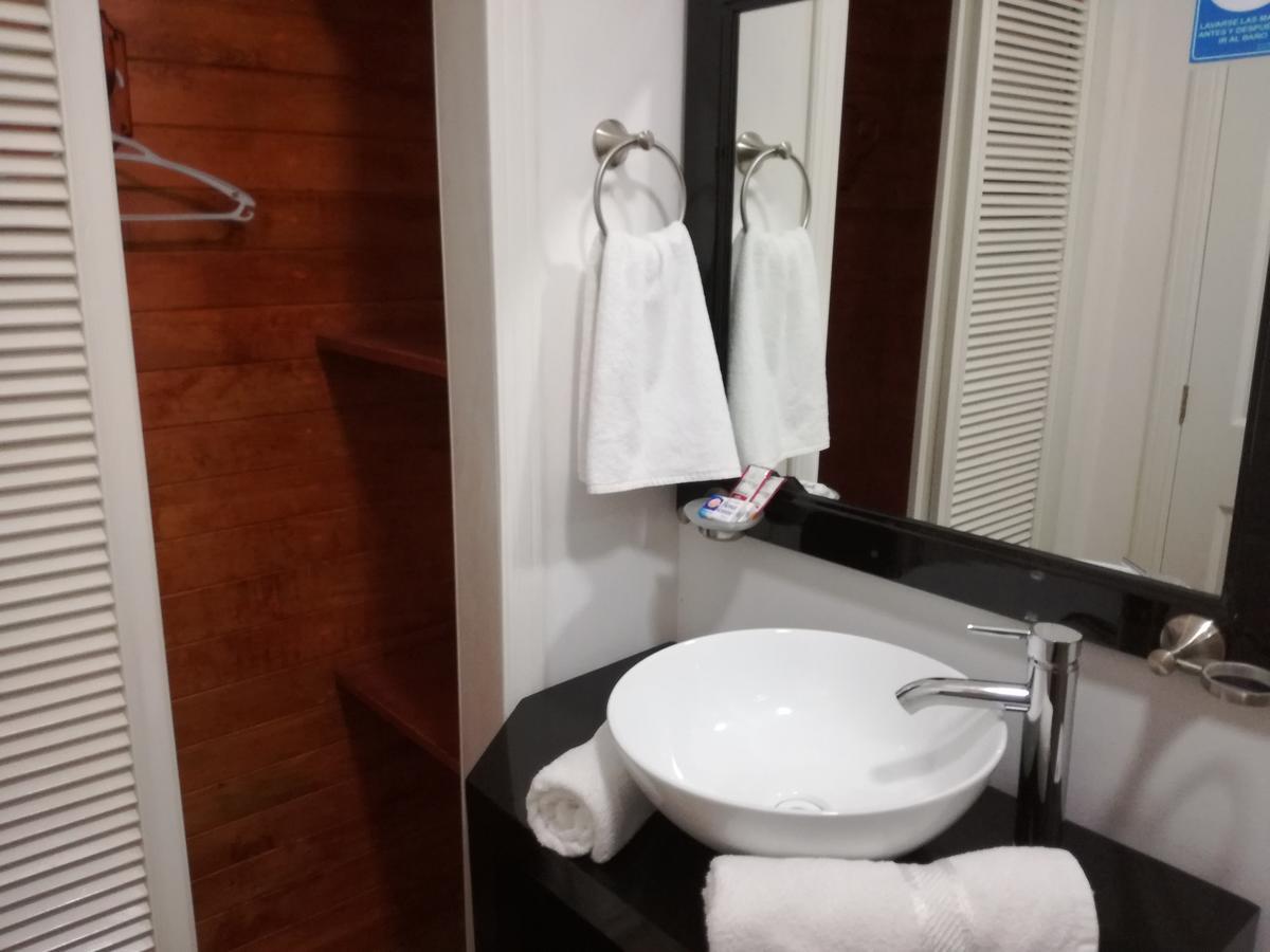 Hotel Y Plaza Jalpan Kültér fotó
